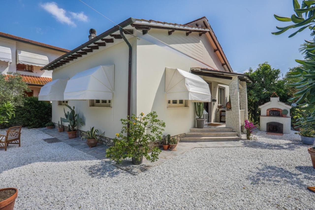 I Levrieri Hotel Torre del Lago Puccini Kültér fotó
